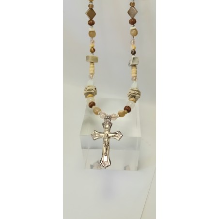 Collier-croix blanc et beige Romane