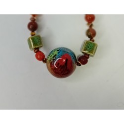 Collier vert et rouge Sally