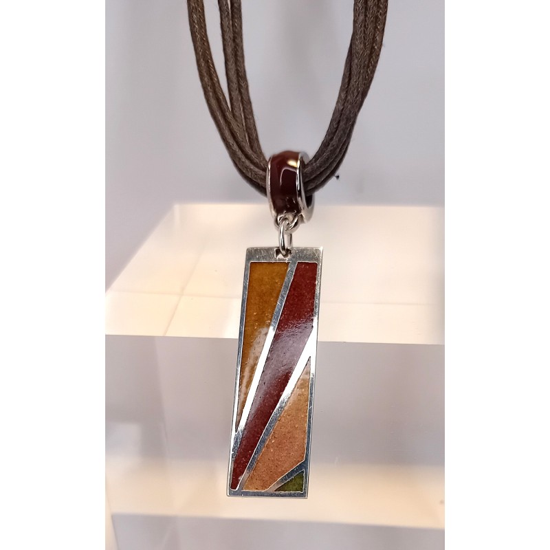 Pendentif émaillé Vanessa Pendentif émaillé Vanessa
