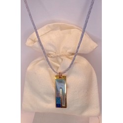 Pendentif bleu Dina
